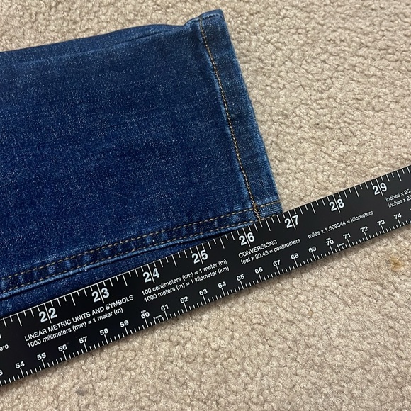 Risen skinny denim sz 7 dark wash minimal distressing - Picture 5 of 7